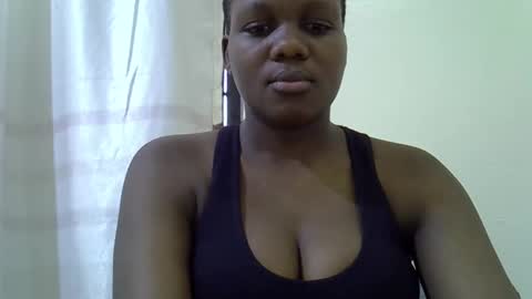 juicy_bella2 online show from October 15, 7:52 am