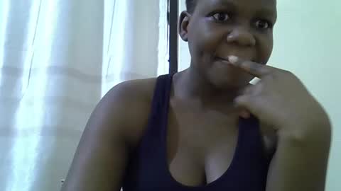 juicy_bella2 online show from October 16, 7:20 am