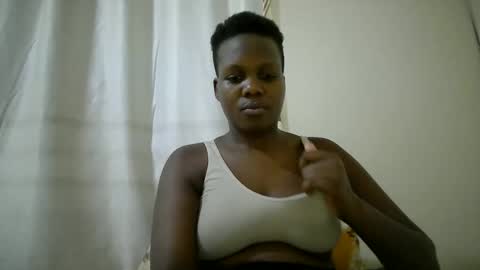 juicy_bella2 online show from October 18, 9:04 pm