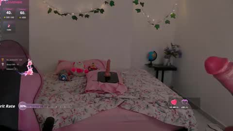 Snapshot of juicy_elenxx chatting on September 11, 4:12 am EleN online show from September 11, 4:12 am