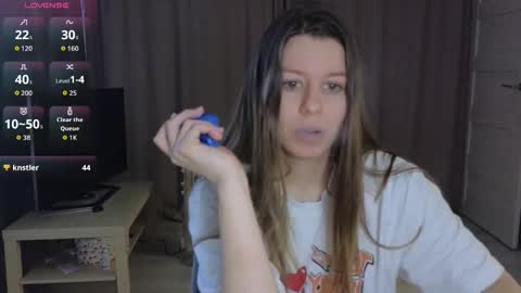 laura online show from February 17, 1:18 pm