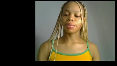 Snapshot of juicy_slut0 chatting on June 11, 5:49 am Champaign online show from June 11, 5:49 am