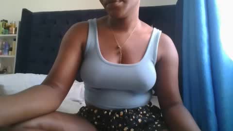 Snapshot of juicycandy234 chatting on May 20, 5:35 am pretty online show from May 20, 5:35 am