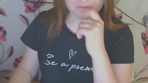 Snapshot of juicycherry99 chatting on January 18, 3:49 pm juicycherry99 online show from January 18, 3:49 pm