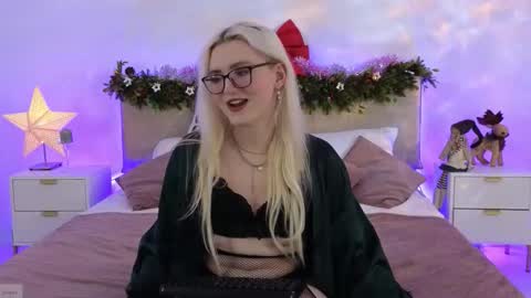 Jules Night online show from January 15, 9:18 pm