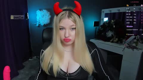 juli kisss online show from January 14, 10:34 pm