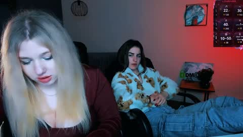 juli kisss online show from January 28, 4:50 am