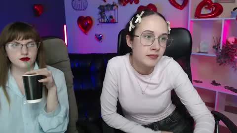 juli kisss online show from March 11, 3:23 am