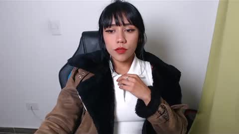 Snapshot of juli_love11 chatting on January 13, 11:38 pm JULIETA online show from January 13, 11:38 pm