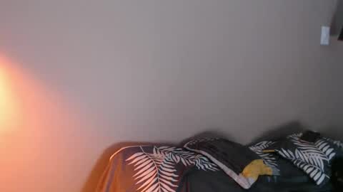 Snapshot of juli_love11 chatting on December 14, 8:57 pm JULIETA online show from December 14, 8:57 pm