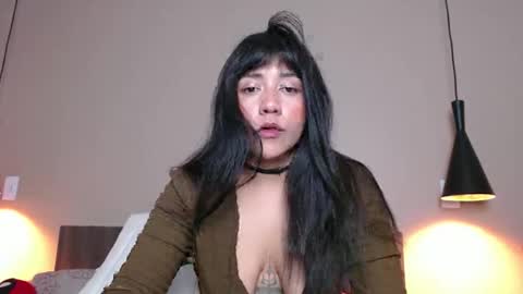 Snapshot of juli_love11 chatting on February 12, 1:00 am JULIETA online show from February 12, 1:00 am