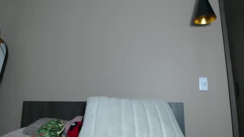 Snapshot of juli_love11 chatting on March 10, 11:10 pm JULIETA online show from March 10, 11:10 pm