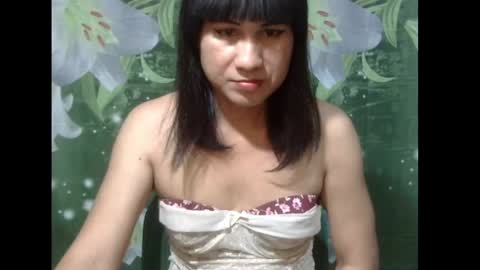 Snapshot of julia111987 chatting on April 30, 5:41 pm JULIA online show from April 30, 5:41 pm