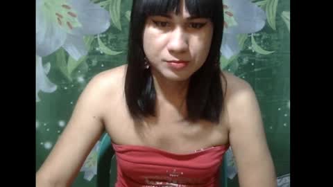 Snapshot of julia111987 chatting on May 3, 3:51 pm JULIA online show from May 3, 3:51 pm