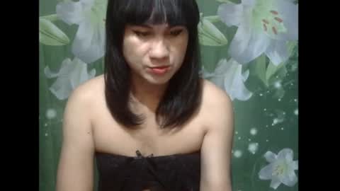 Snapshot of julia111987 chatting on July 15, 6:13 pm JULIA online show from July 15, 6:13 pm