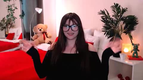 Snapshot of julia485262 chatting on May 20, 1:50 pm julia485262 online show from May 20, 1:50 pm
