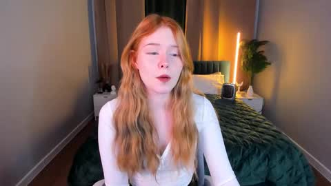 Snapshot of julia_anis chatting on February 15, 1:02 am Julia online show from February 15, 1:02 am