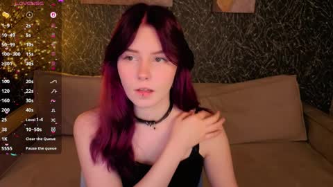 Julia online show from April 8, 1:16 am