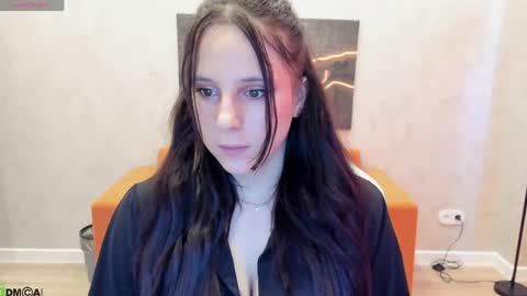 Snapshot of julia_shyy chatting on May 7, 1:00 am Julia Shyy online show from May 7, 1:00 am
