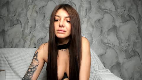 Julia online show from December 29, 7:43 pm