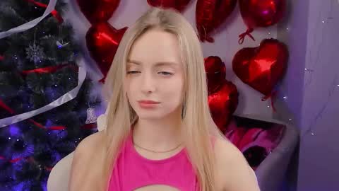 Snapshot of juliabrewwer chatting on February 16, 3:08 pm Julia online show from February 16, 3:08 pm