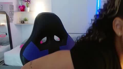 Julia online show from October 13, 11:10 am