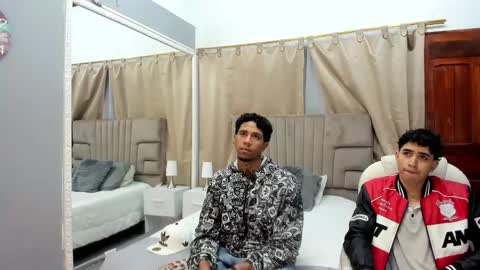 Snapshot of julian_billy chatting on January 10, 11:33 am julian billy online show from January 10, 11:33 am