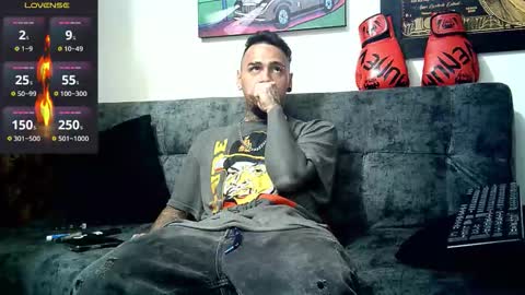 Julian independent model online show from September 13, 10:53 pm