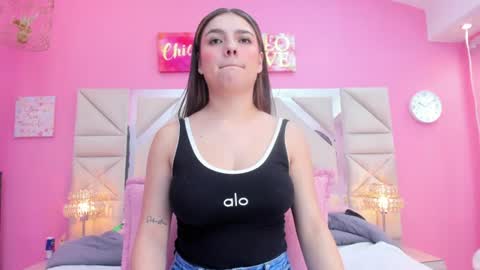 Snapshot of juliana_diamond_ chatting on June 18, 3:07 am juliana_diamond_ online show from June 18, 3:07 am