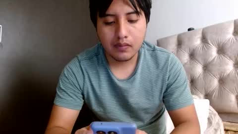 Snapshot of julianalvarez95 chatting on May 3, 4:35 pm Julian online show from May 3, 4:35 pm