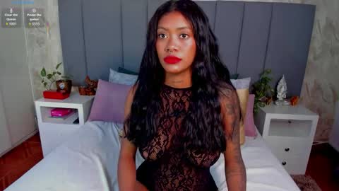 juli online show from November 9, 2:32 am