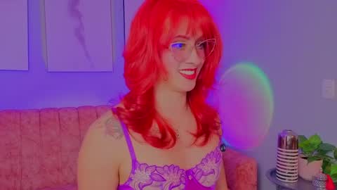 Snapshot of julianna_saenz chatting on April 5, 8:50 pm Juliana online show from April 5, 8:50 pm