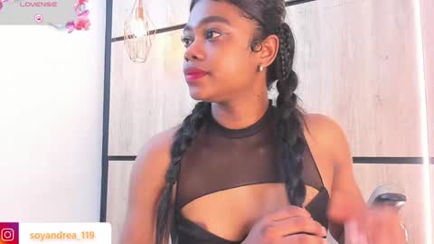 Snapshot of julianna_smith chatting on January 14, 5:51 am ANDREA online show from January 14, 5:51 am