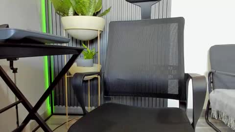 Julian online show from March 19, 12:53 pm