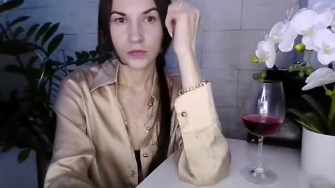 Snapshot of juliaorgasm chatting on February 8, 3:26 pm Julia online show from February 8, 3:26 pm