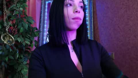 Maria online show from November 17, 7:03 am