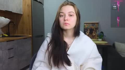 Snapshot of julidropp chatting on January 12, 2:24 am julidropp online show from January 12, 2:24 am