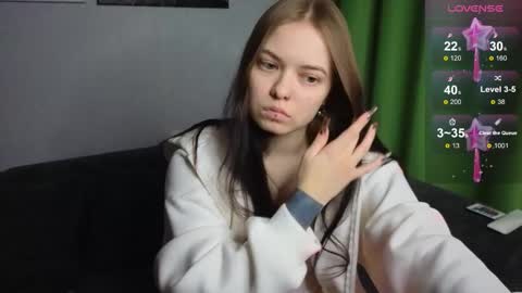 Snapshot of julidropp chatting on February 2, 4:11 pm julidropp online show from February 2, 4:11 pm