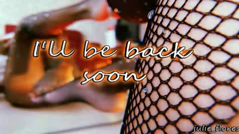 Julie online show from February 14, 5:04 am