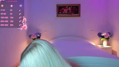 Snapshot of julieblazex chatting on June 26, 8:57 pm julieblazex online show from June 26, 8:57 pm