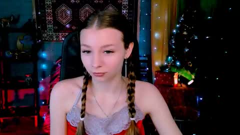 juliedaniel online show from January 15, 4:06 am