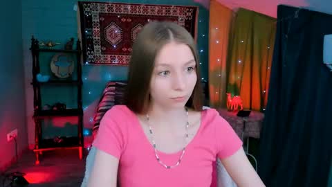 Snapshot of juliedaniel chatting on June 9, 4:24 am juliedaniel online show from June 9, 4:24 am