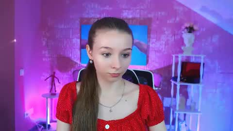 Snapshot of juliedaniel chatting on July 23, 4:21 am juliedaniel online show from July 23, 4:21 am