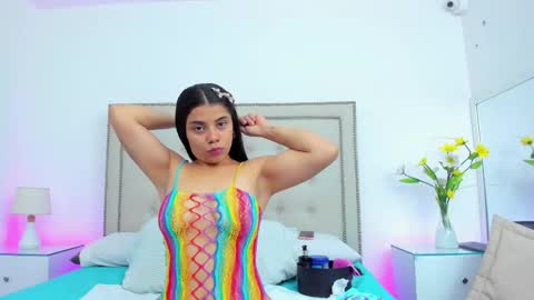 Julieehabubu online show from March 13, 3:24 am