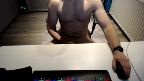 Snapshot of julienneedyou chatting on June 12, 5:17 am julienneedyou online show from June 12, 5:17 am