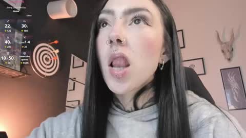 Snapshot of juliet_sourire chatting on September 22, 3:03 pm juliet_sourire online show from September 22, 3:03 pm