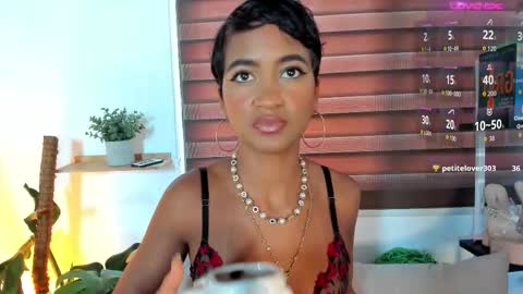 Juli online show from November 21, 9:13 pm