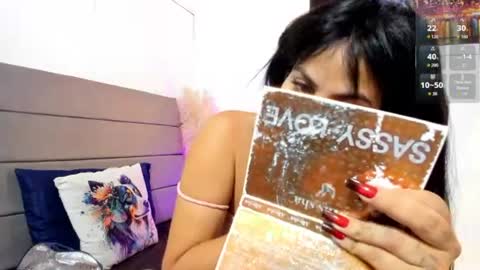 Snapshot of julieta_coopeer_ chatting on June 13, 10:13 am Julieta online show from June 13, 10:13 am