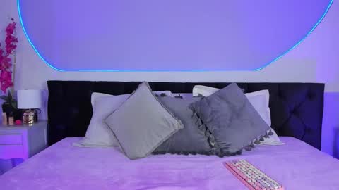 Julieta  online show from September 9, 11:54 am