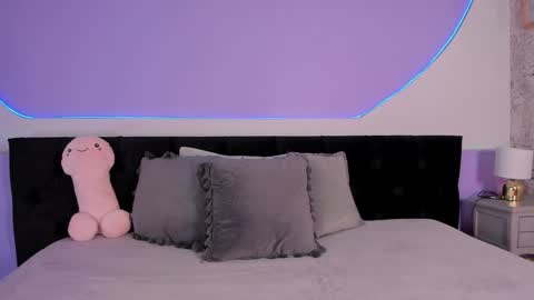 Julieta  online show from November 11, 12:16 pm